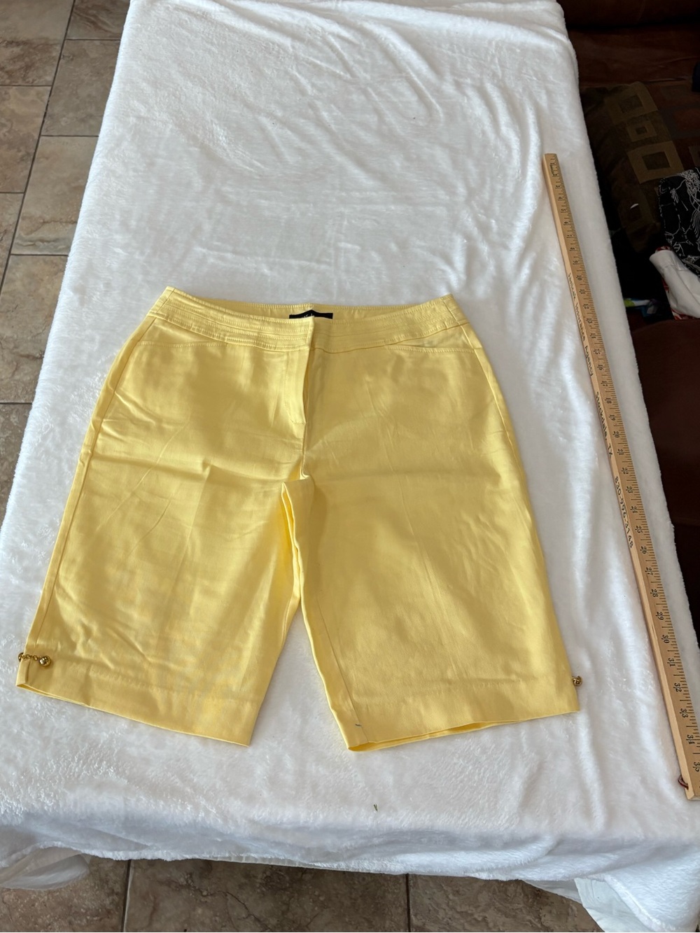 Larry Levine Yellow Women's Shorts
